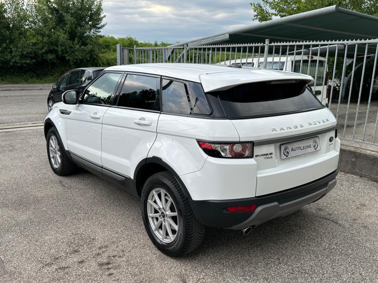 Land Rover Range Rover Evoque Range Rover Evoque 2.2 TD4 5p. Pure