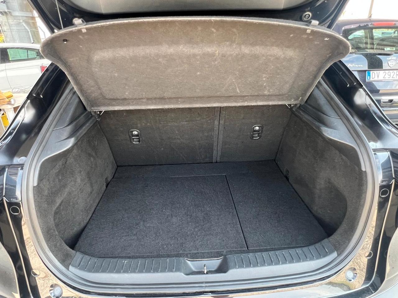 Mazda CX-30 2.0L e-Skyactiv-X M Hybrid 2WD Executive