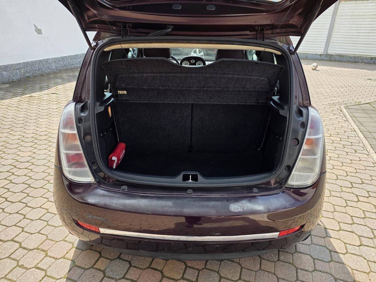 Lancia Ypsilon 1.4 Oro Ecochic GPL