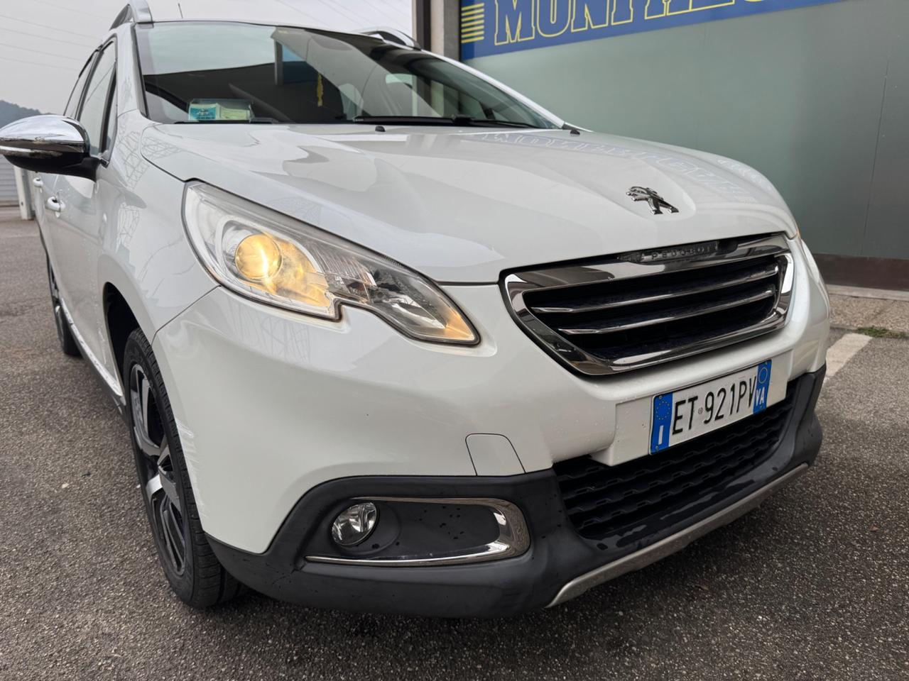 Peugeot 2008 1.6 e-HDi 115 CV Allure