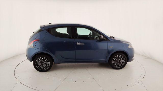 LANCIA Ypsilon 1.0 FireFly 5 porte S&S Hybrid Silver Plus