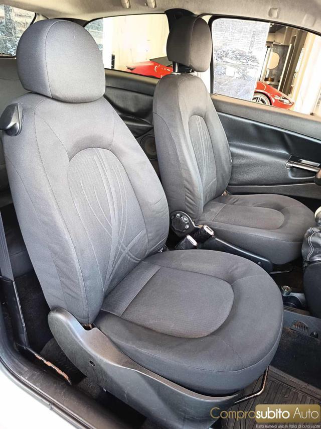 LANCIA Ypsilon 1.2 69 CV Diva