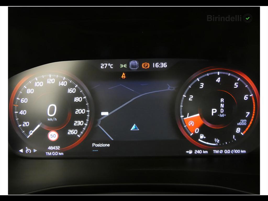 VOLVO XC40 (2017-->) - XC40 T4 Geartronic R-design