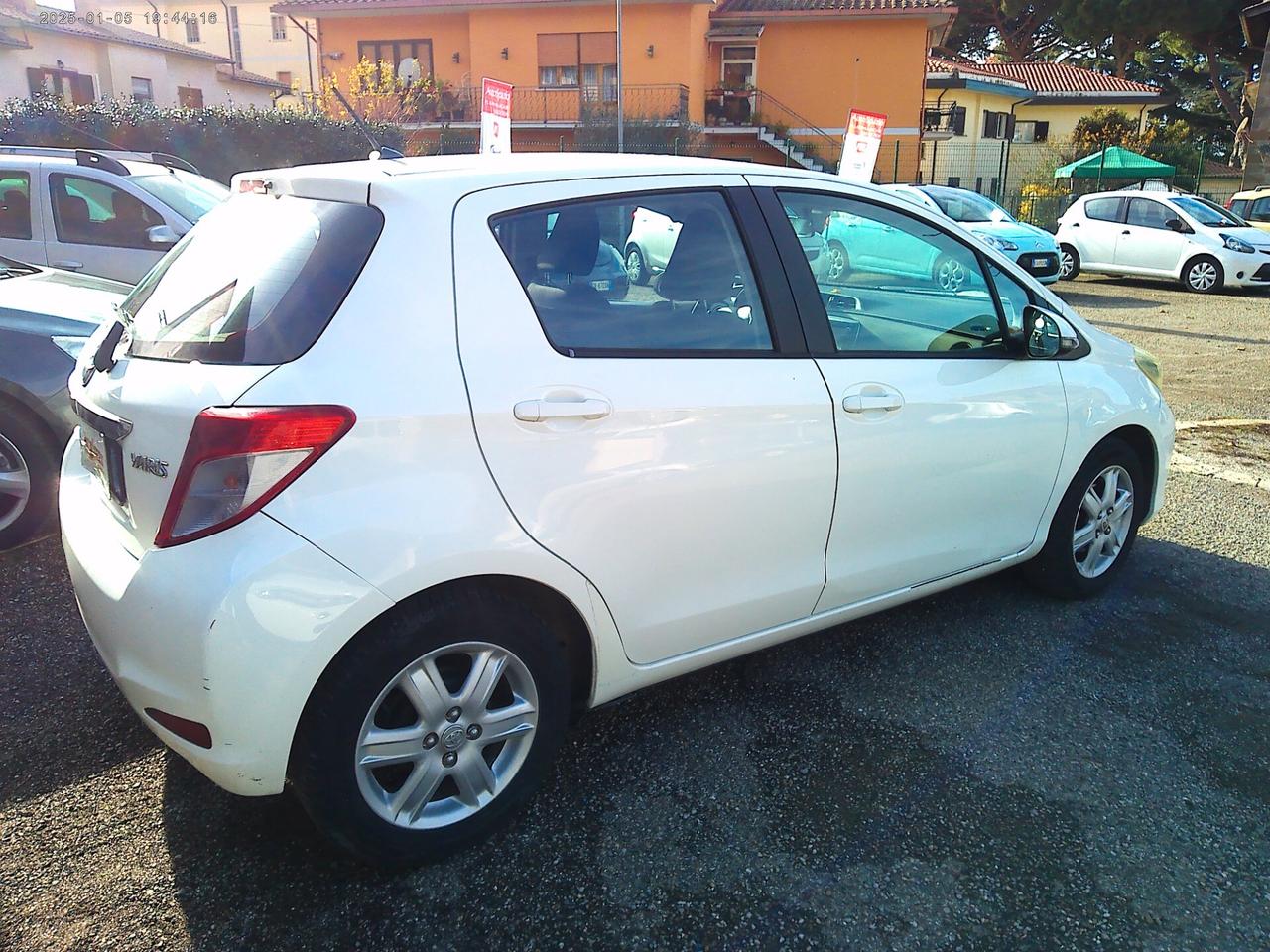 Toyota Yaris 1.0 5 porte Lounge