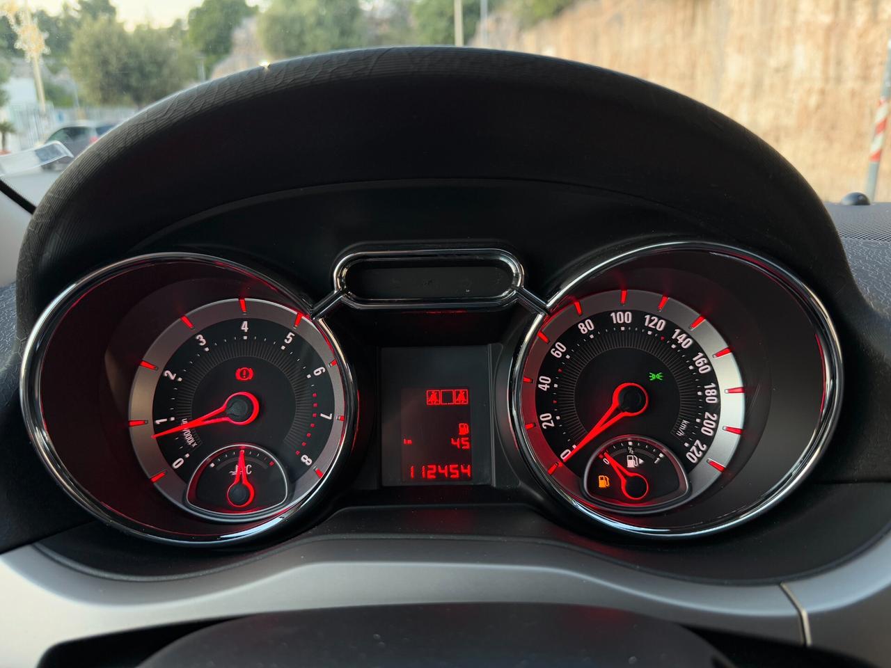 Opel Adam/1.2 70 CV/TETTO/CERCHI 16/SOLO 112000 KM