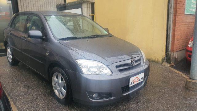 TOYOTA Corolla 2.0 tdi D-4D 5 porte Sol AUTOMATICA