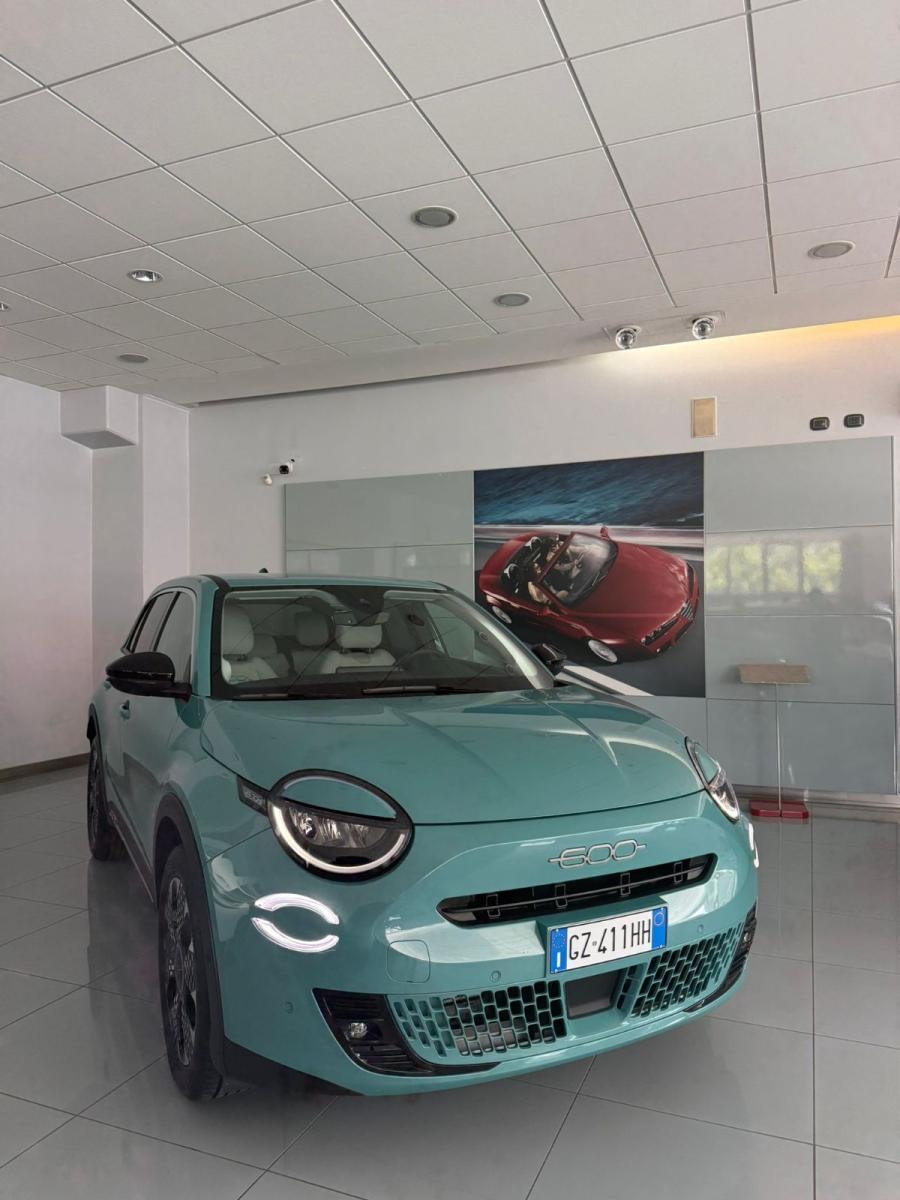 FIAT - 600 - Hybrid DCT MHEV La Prima