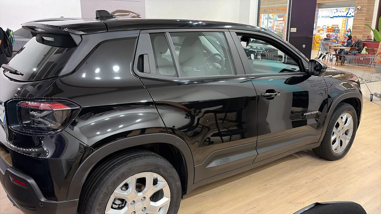JEEP AVENGER 2024 1.2 Turbo 100 CV Altitude 14000KM