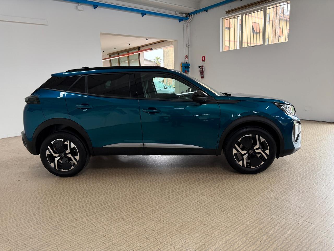 Peugeot 2008 100cv Allure 2025 Blu Obsession