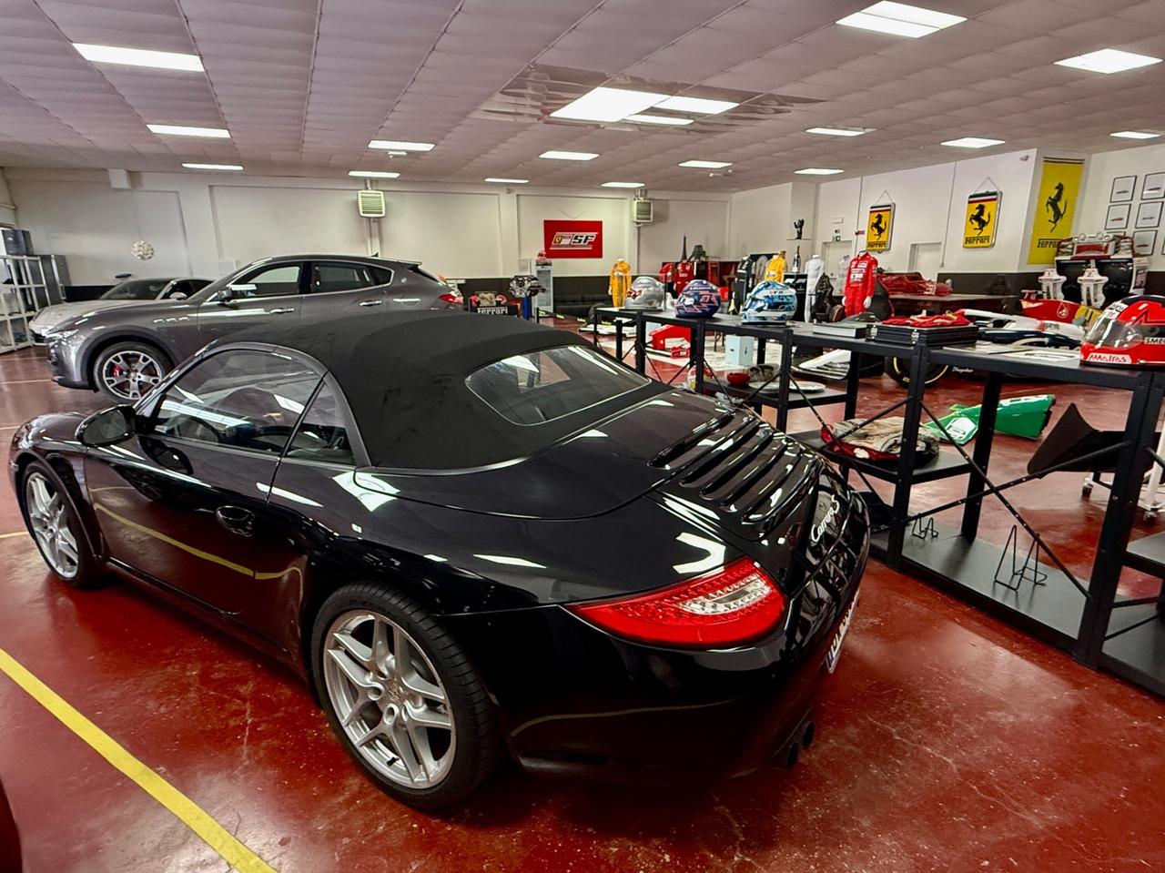 Porsche 911 Carrera S Cabriolet - 3,8 - manuale