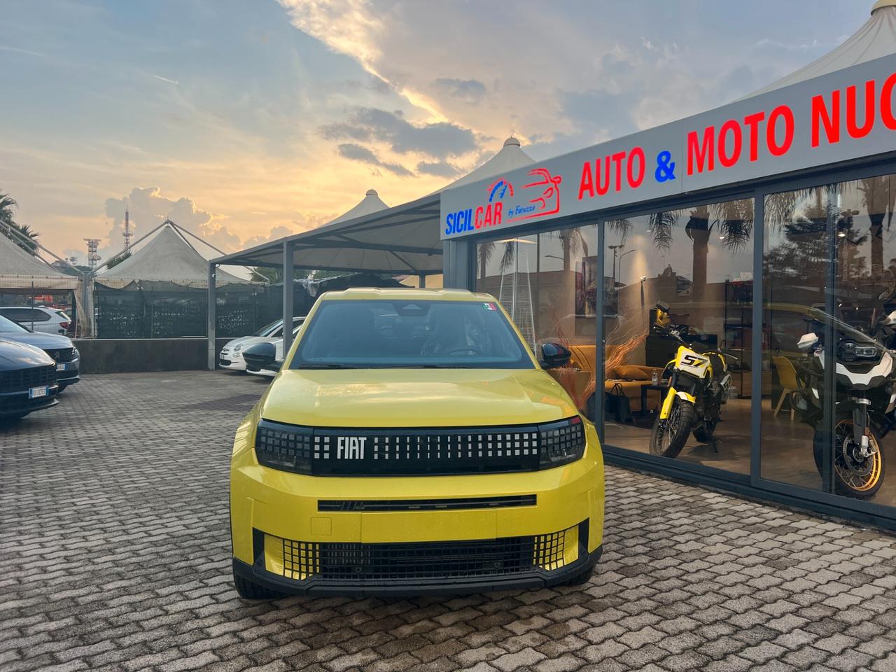 Fiat Grande Panda 1.2 Hybrid 110 CV S&S Icon KM 0 IVA ESPOSTA