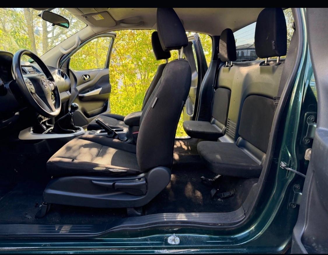 Nissan Navara 2.3 dCi 4WD King Cab Acenta ~ 2 Porte