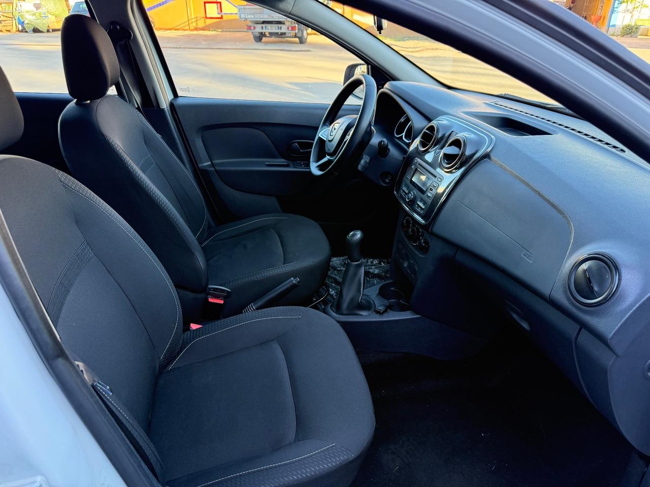 Dacia Sandero 1.5 dCi 8V 75CV Start&Stop Lauréate