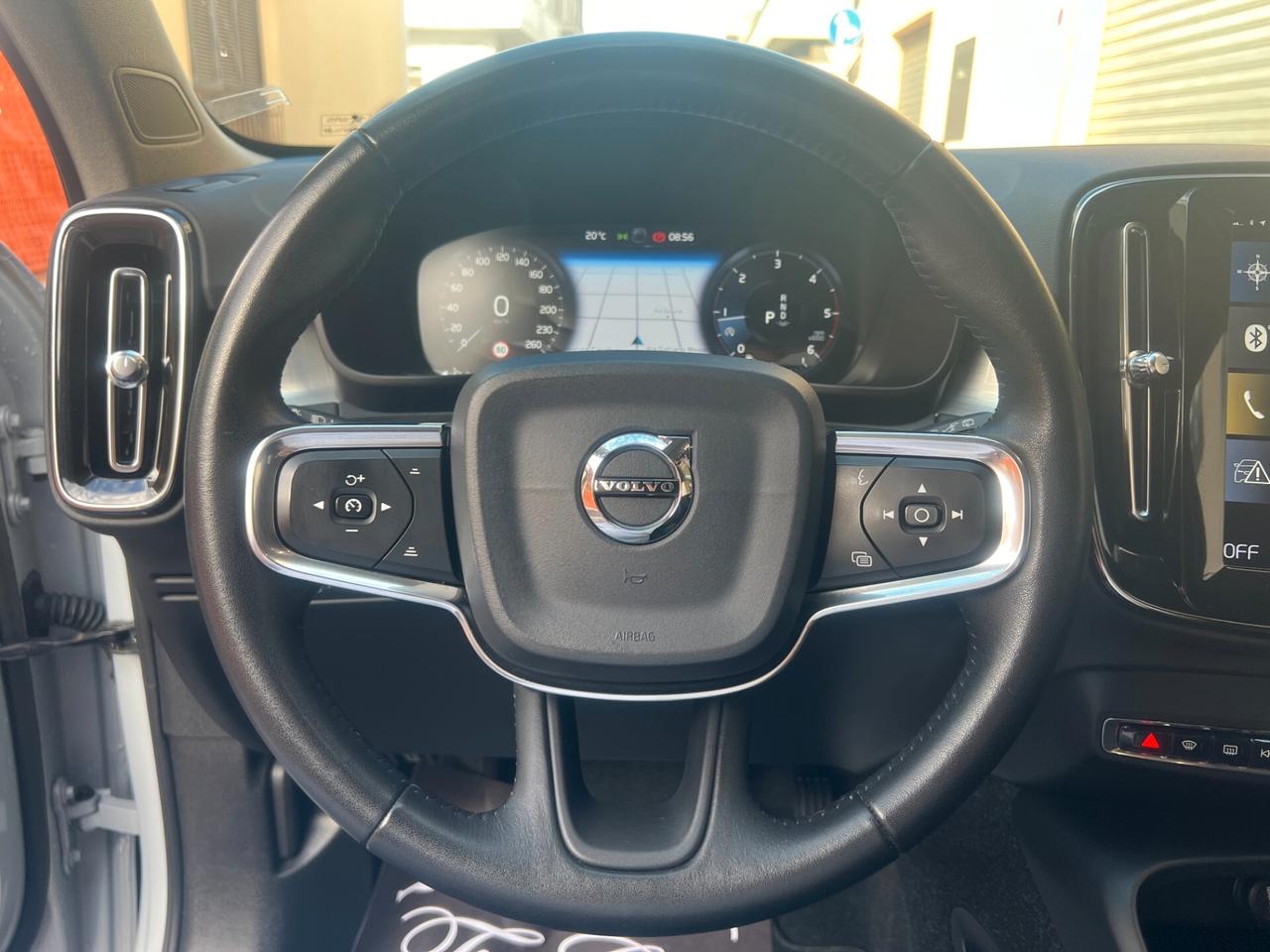 VOLVO XC 40 D3 GEARTRONIC 2.0 150CV PELLE NAVI CAM ANNO 2020