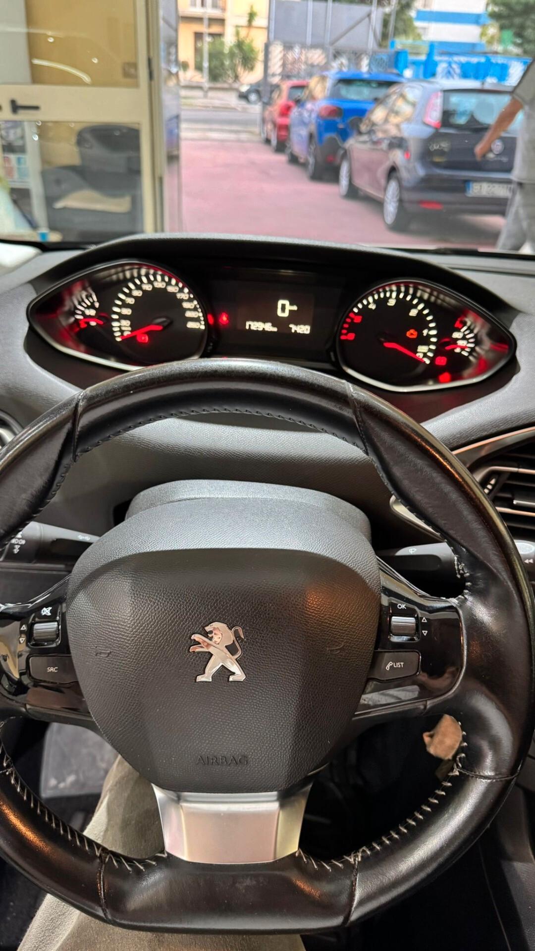 Peugeot 308 BlueHDi 120 S&S EAT6 GT Line