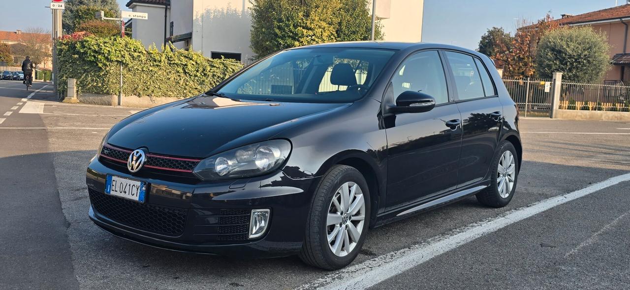 Volkswagen Golf Business 1.6 TDI 5p. Highline