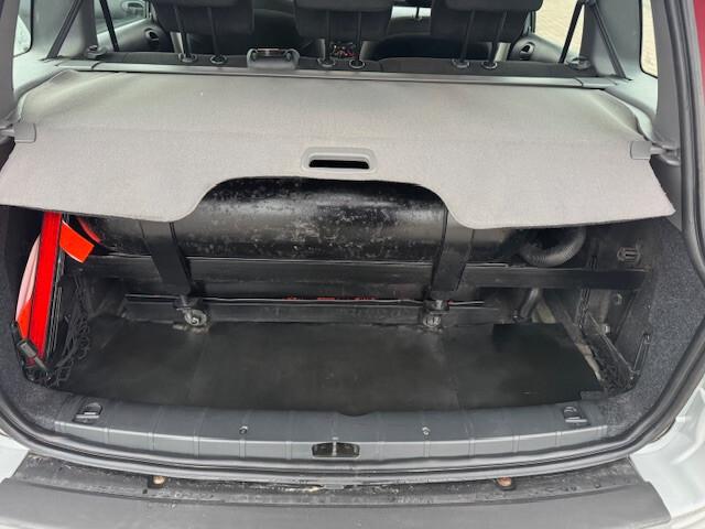 Peugeot 206 1.4 SW S-METANO-OK NEOPATENTATI