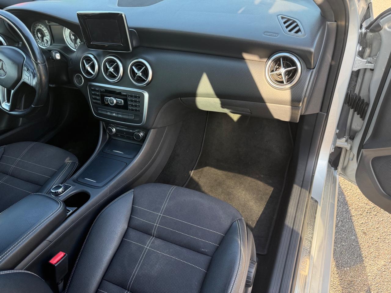 Mercedes-benz 180 mercedes A