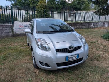 Toyota Yaris 1.3 5 porte Sol UNICO PROPRIETARIO