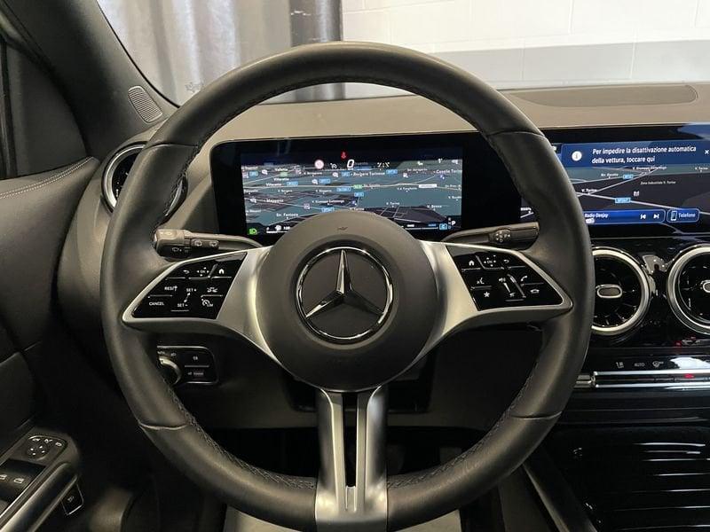Mercedes-Benz GLA GLA 180 Automatic Progressive Advanced