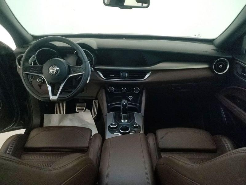 Alfa Romeo Stelvio 2.2 t Executive Q4 210cv auto my19