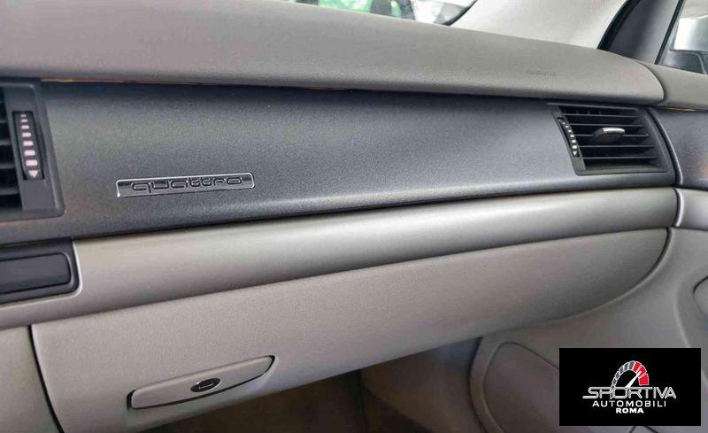 Audi A8 CERCHI DA 20 TETTO NAVI PELLE FULL!