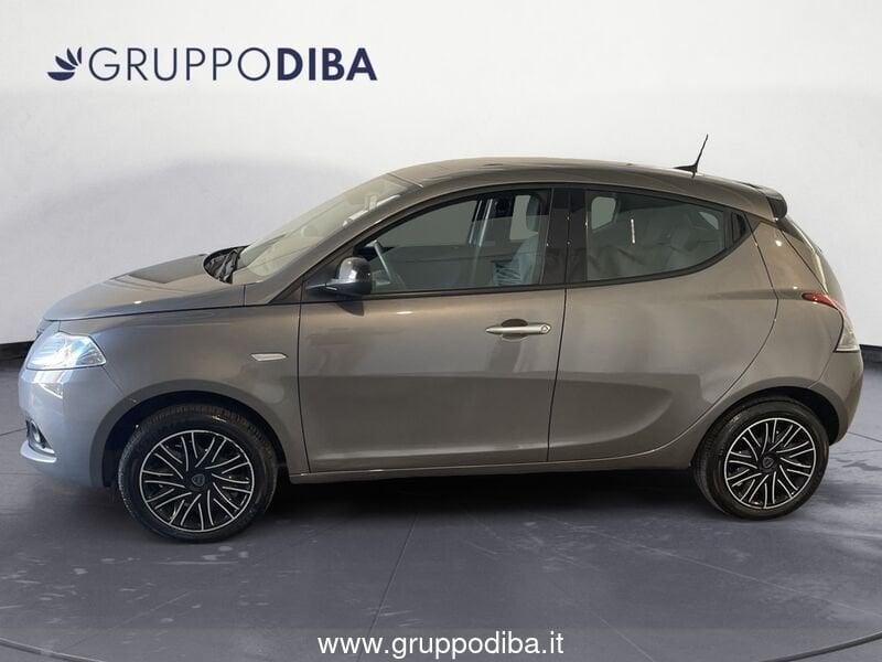 Lancia Ypsilon III 2021 1.0 firefly hybrid Gold s&s 70cv 5p.ti