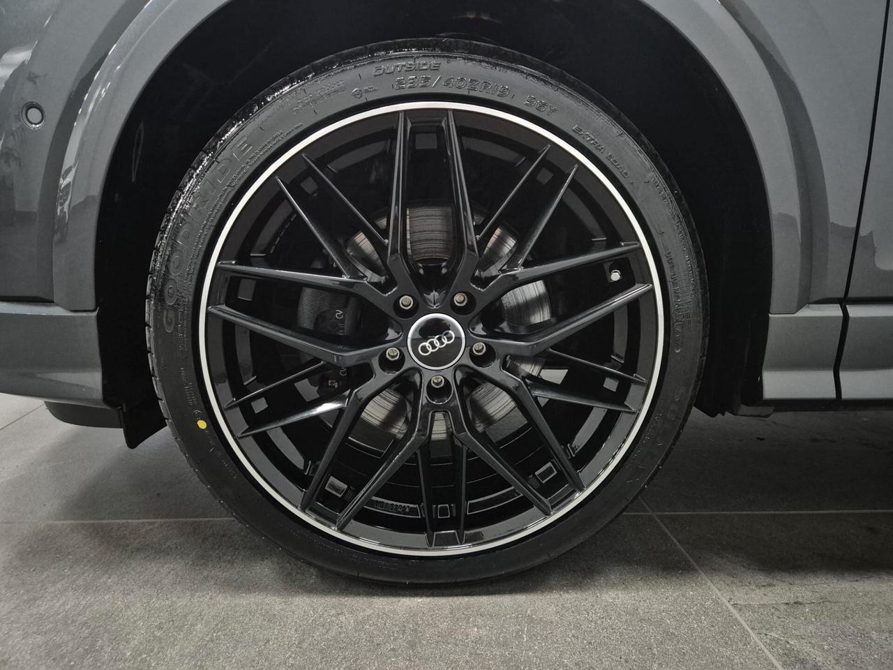 Audi Q2 35 TDI quattro S tronic S line Edition