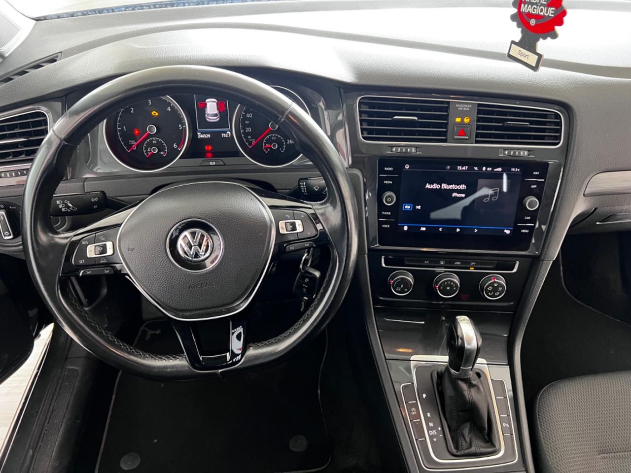 Volkswagen Golf 1.6
