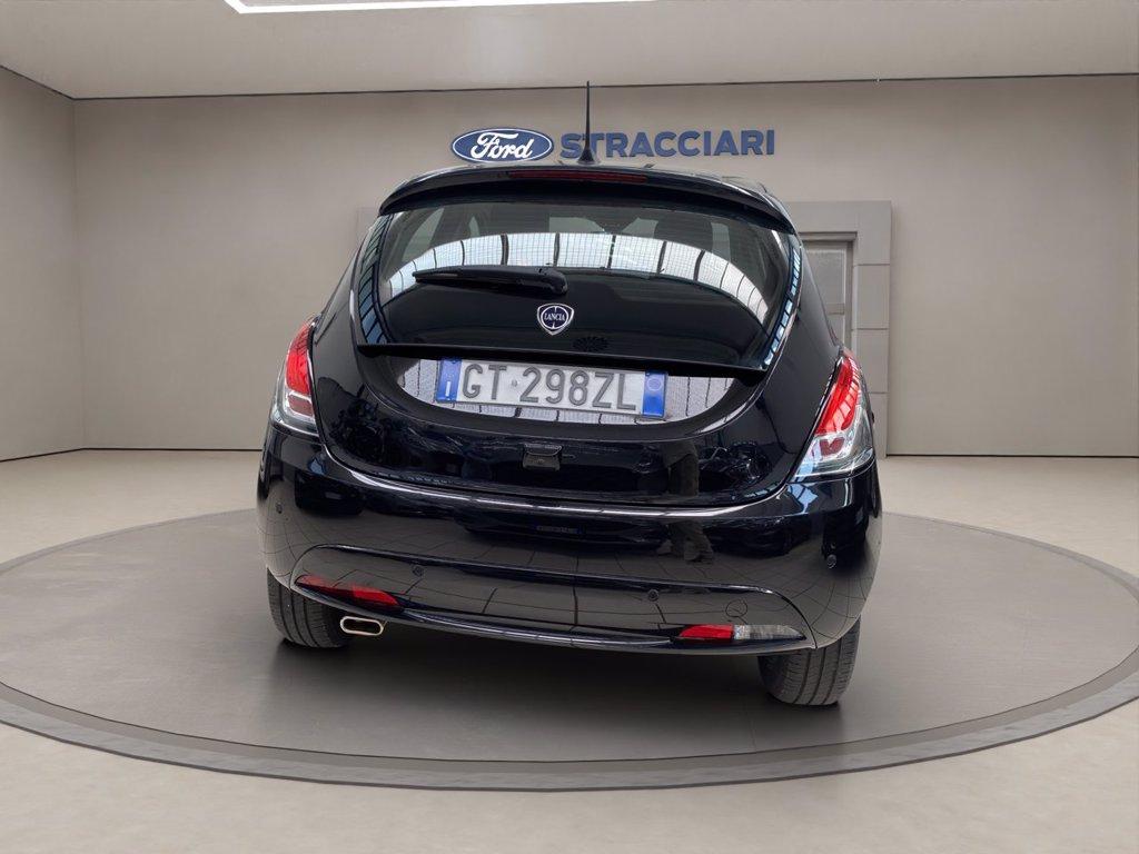 LANCIA Ypsilon 1.0 firefly hybrid Platino s&s 70cv del 2024