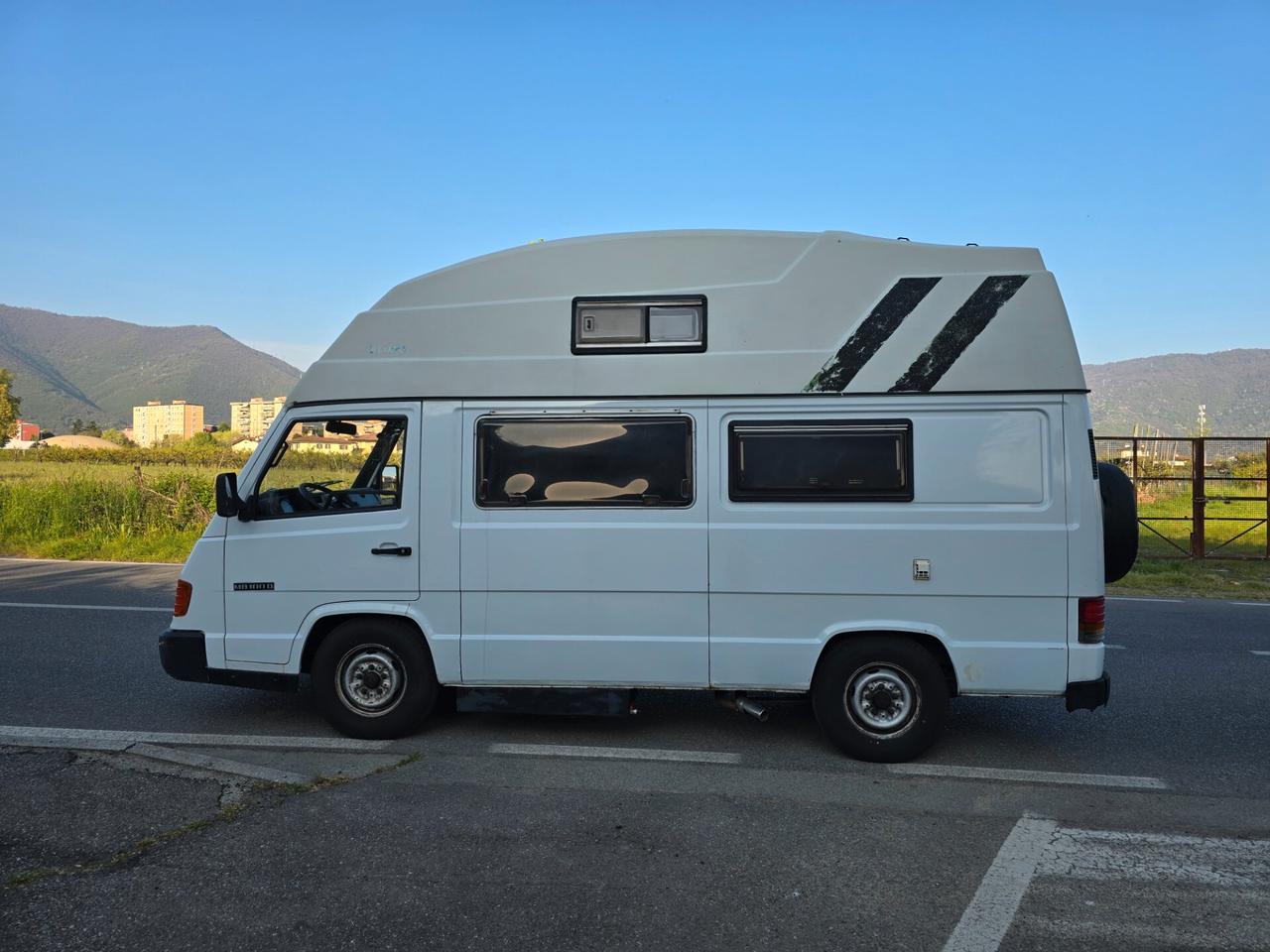 MERCEDES MB 100D REIMO