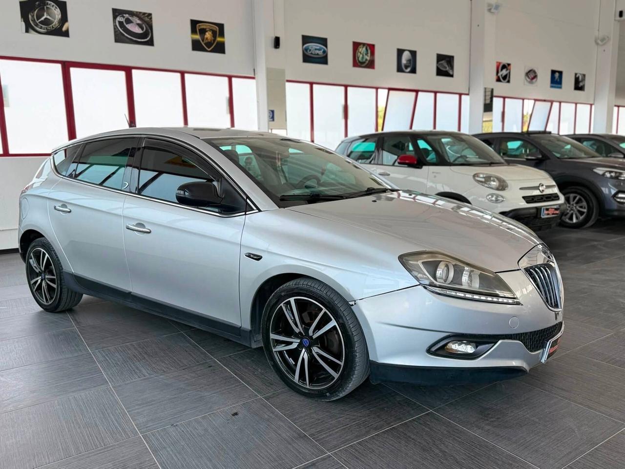 Lancia delta 1.6 Mjt 120cv Oro 2009