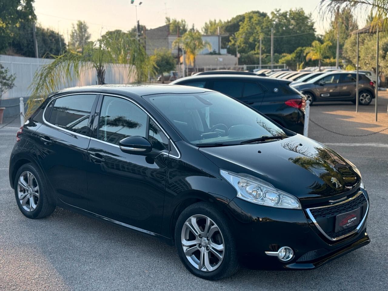 Peugeot 208 1.4 VTi 95CV GPL Allure NAVI