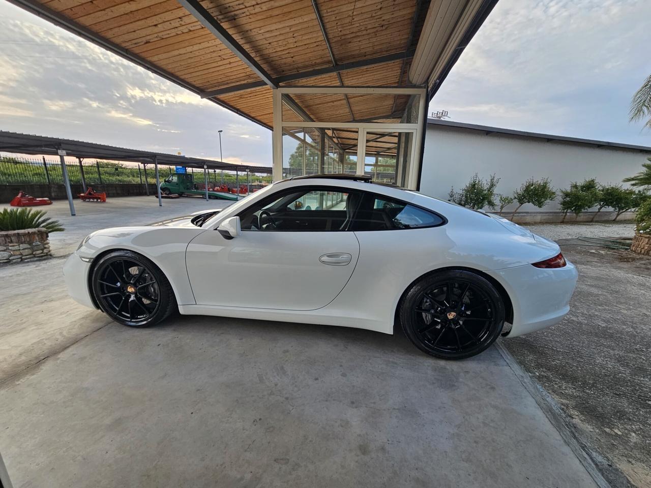 Porsche 991 Carrera