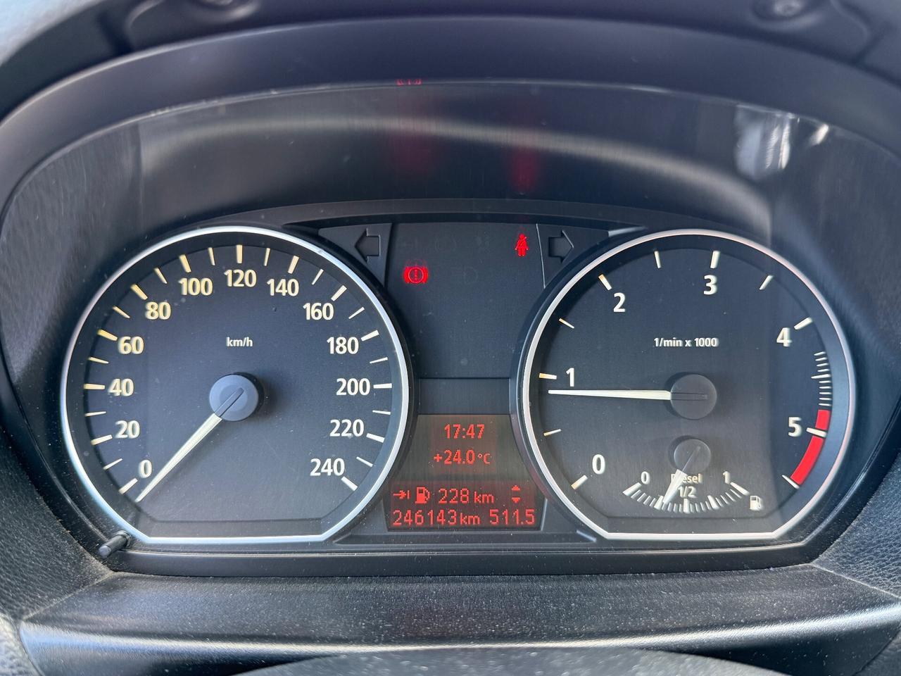 Bmw 118 118d Futura DPFall Msport