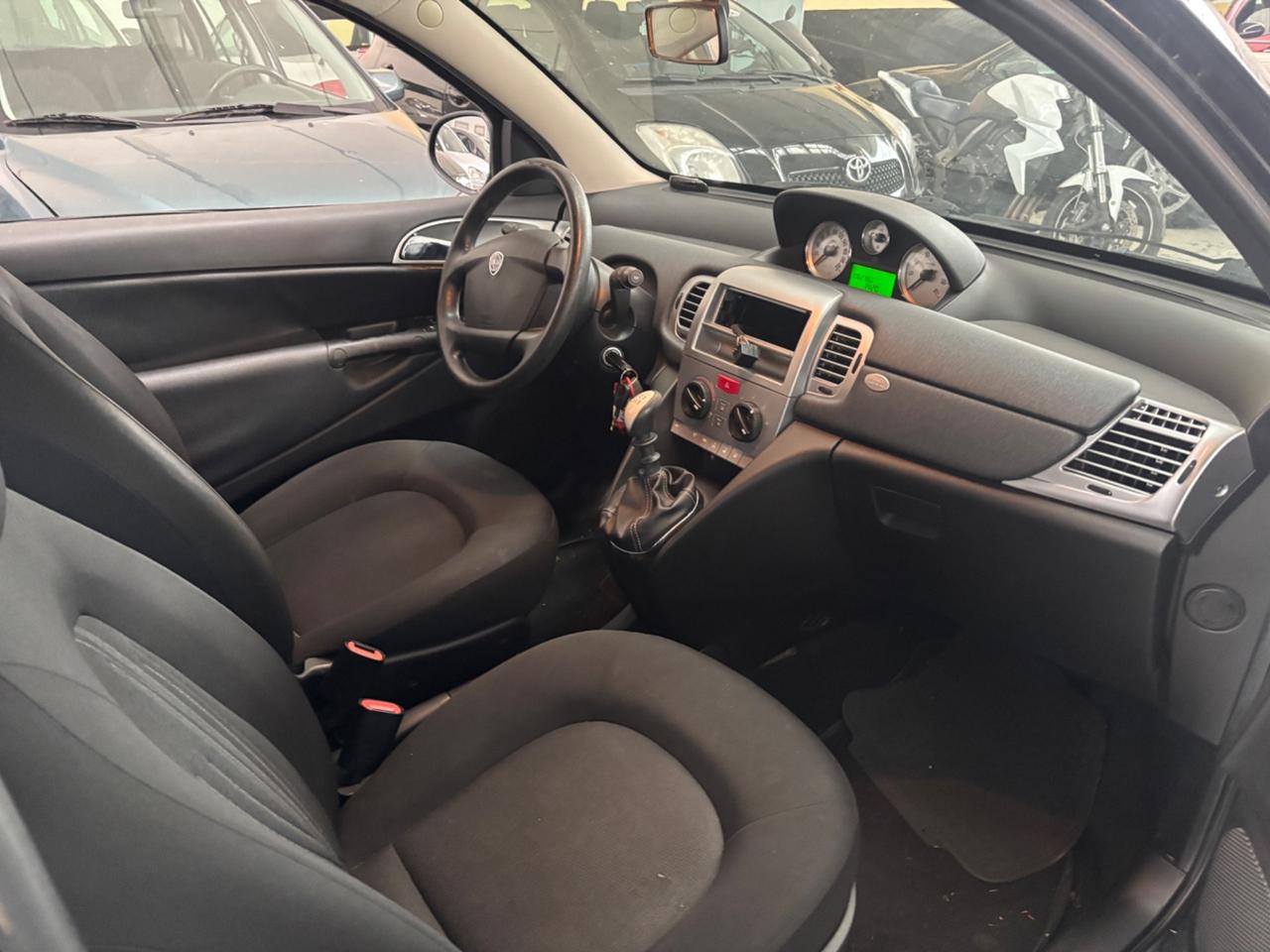 Lancia Ypsilon 1.4 Diva Ecochic GPL