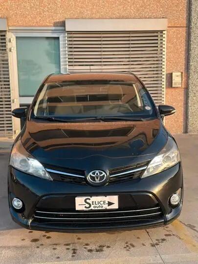 Toyota Verso 1.6 D-4D Style