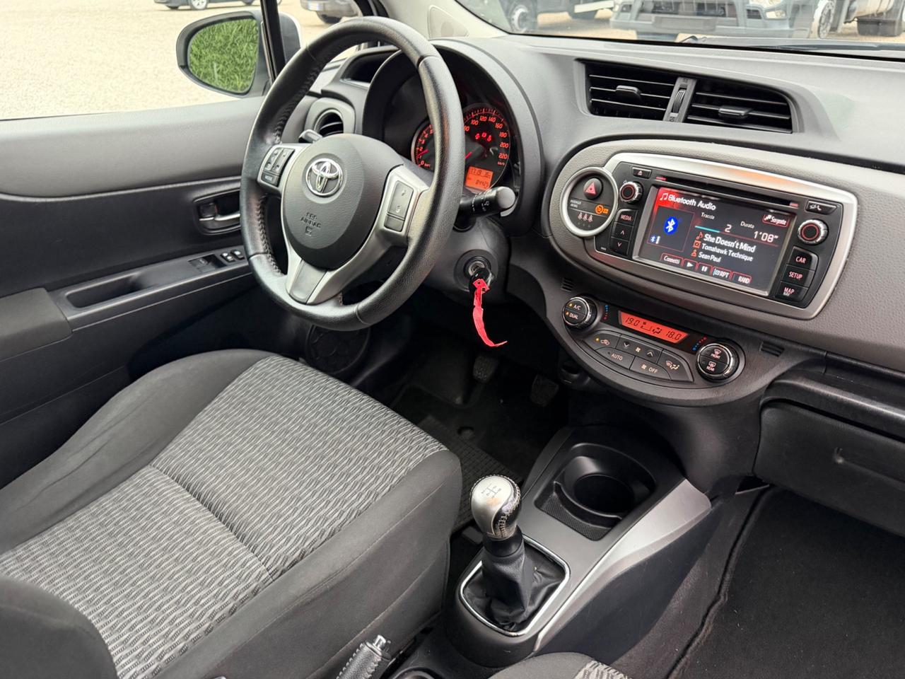 Toyota Yaris 1.0 5 porte Active