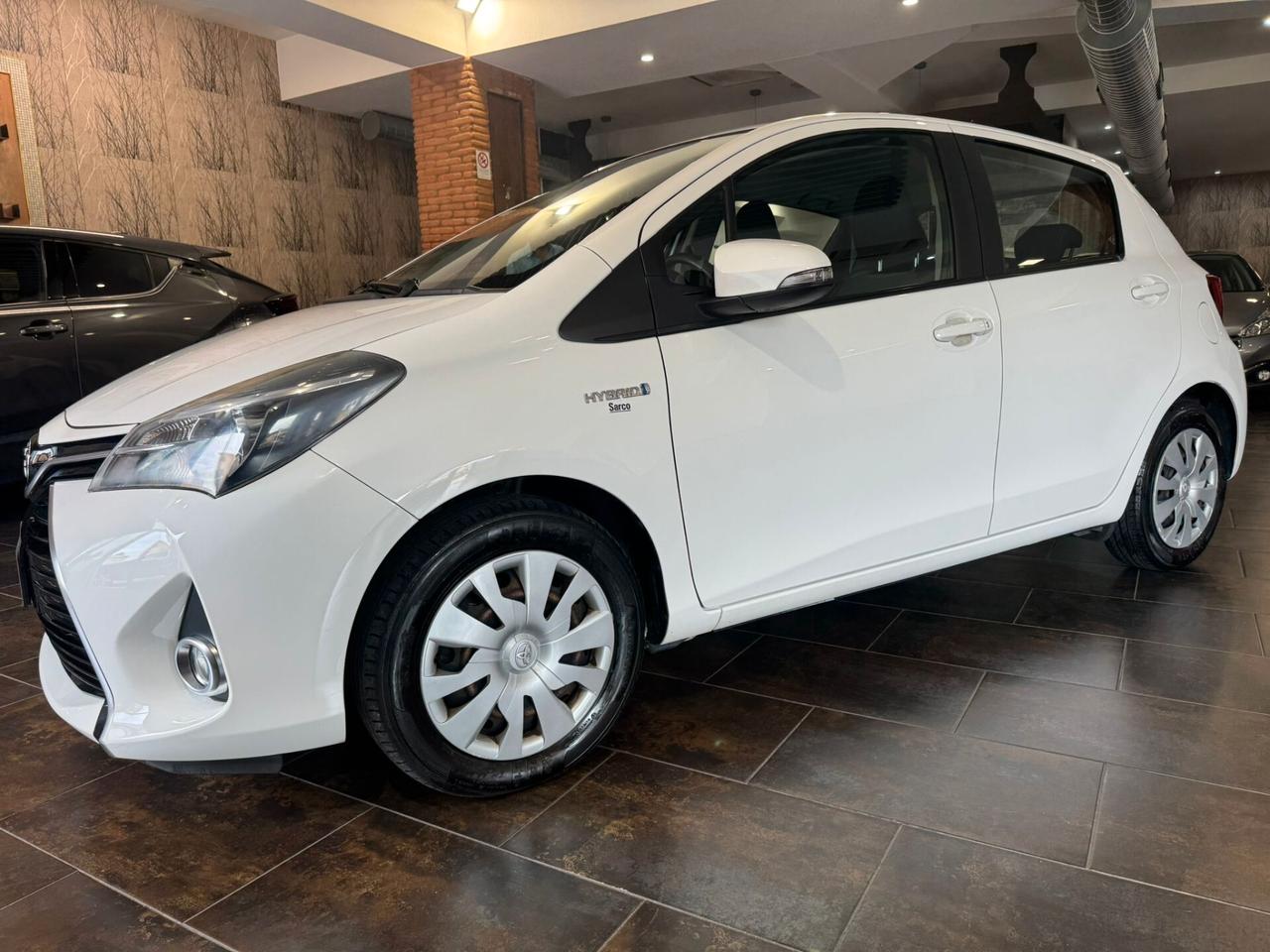Toyota Yaris 1.5 Hybrid 5 porte Cool