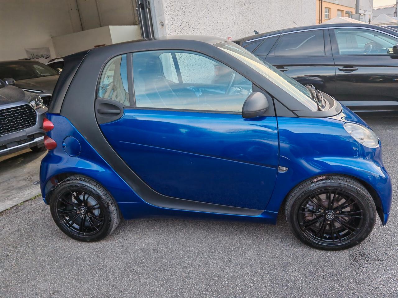 Smart ForTwo 1000 52 kW coupé passion