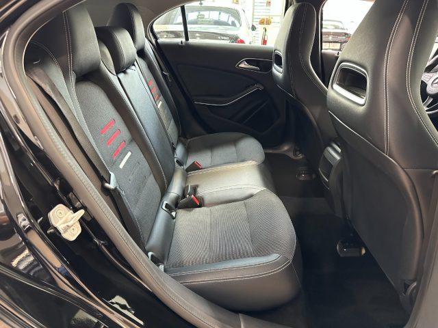 MERCEDES-BENZ A 180 d Sport - 18" - Telecamera - Carplay