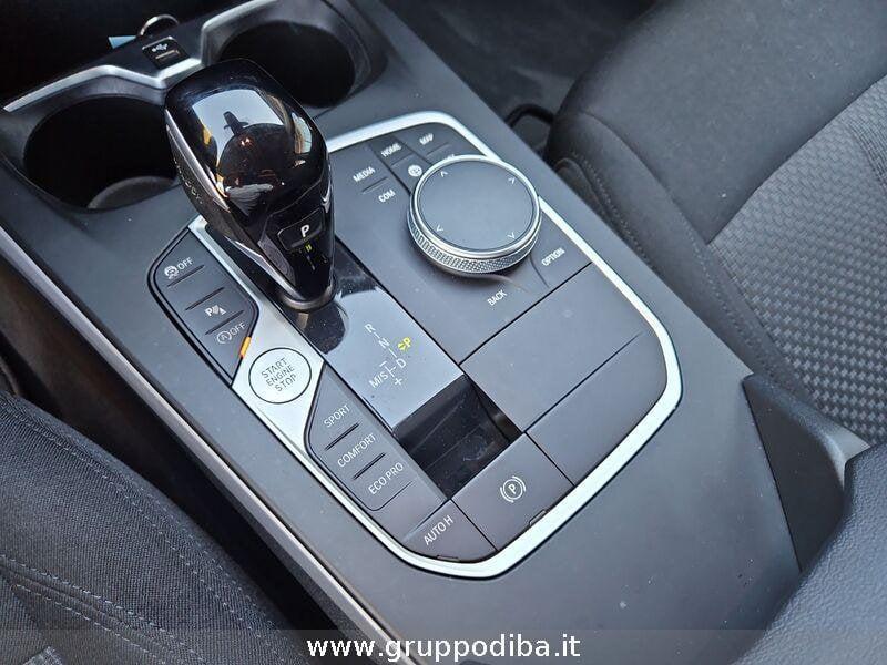BMW Serie 1 F40 Diesel 116d Business Advantage auto