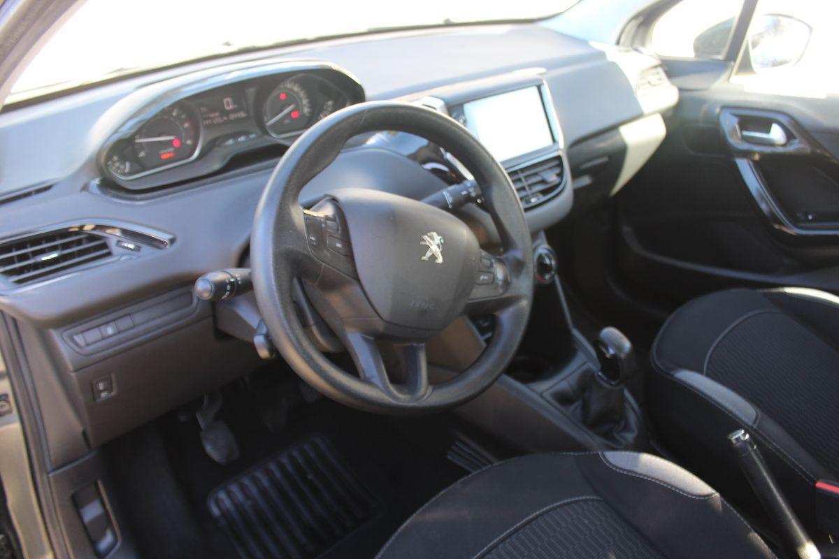 PEUGEOT - 208 - BlueHDi 75 5p. Allure
