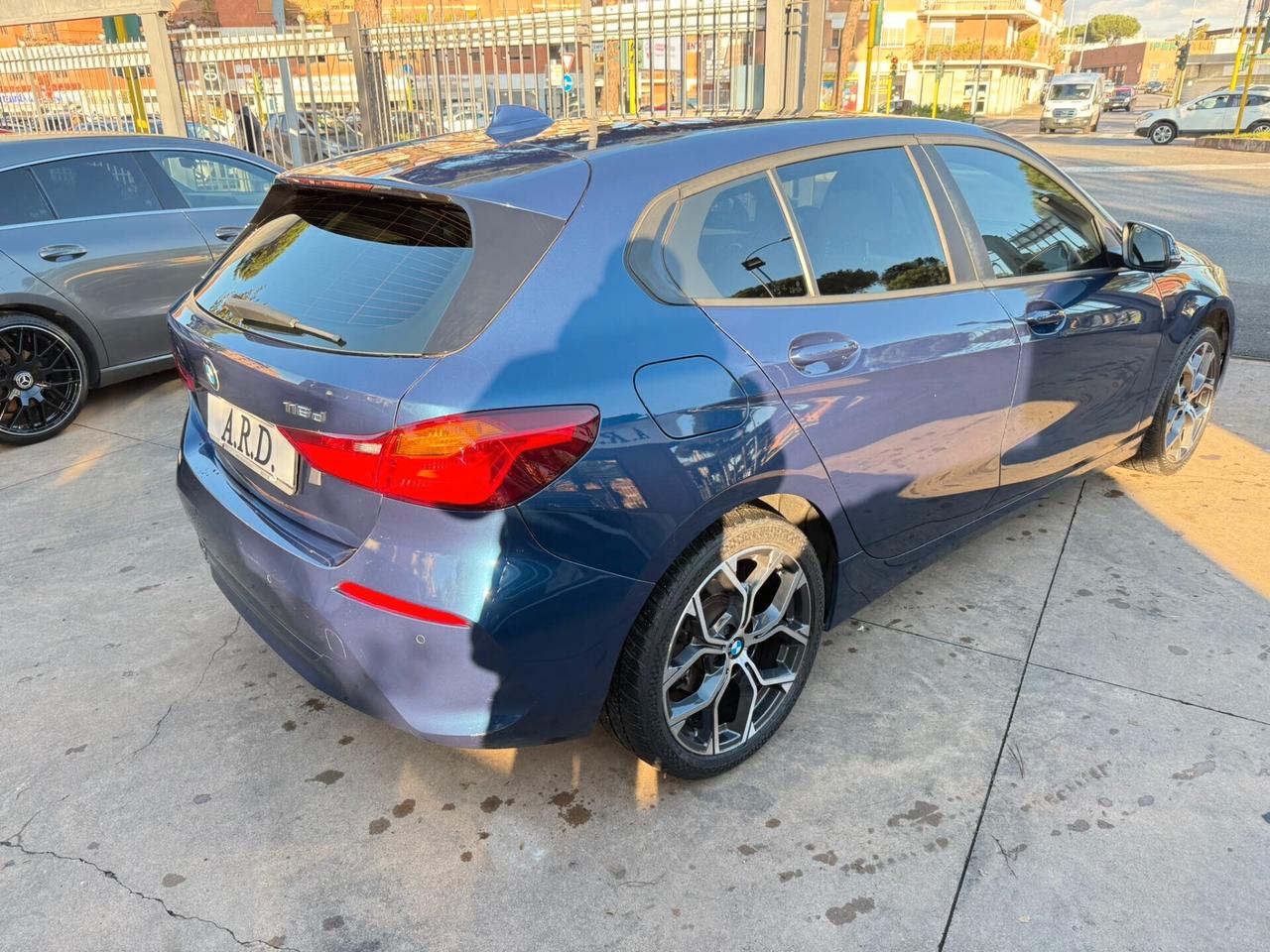 Bmw 116 116d 5p. Advantage