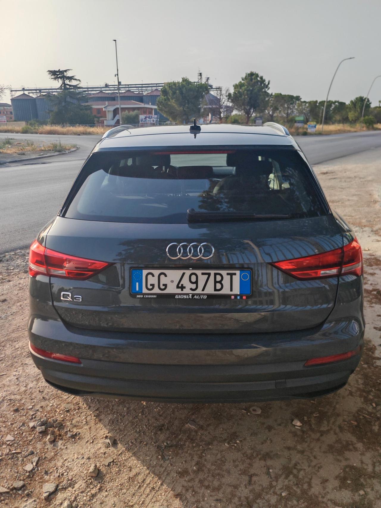 Audi Q3 35 TDI Business Advanced