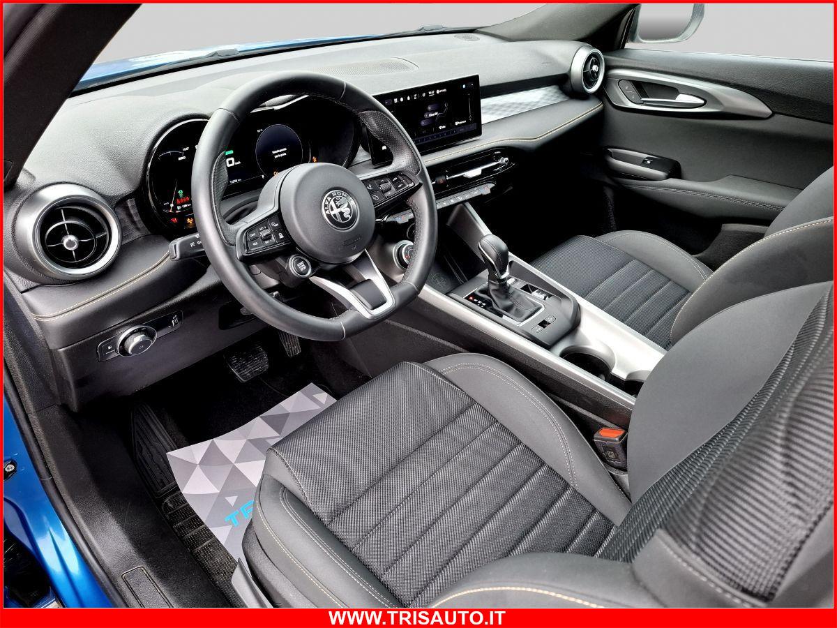 ALFA ROMEO Tonale 1.3 PHEV AT6 Q4 Ti SOLO 11.000 KM (FULL LED+PELLE+NAVI)