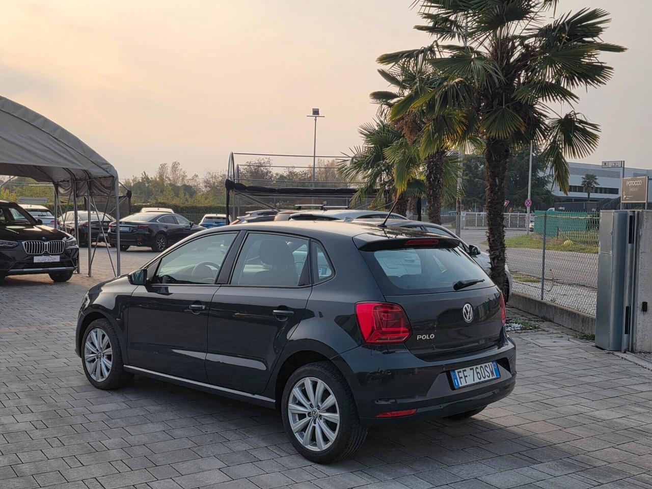 Volkswagen Polo 1.0 benzina 10/2016 pochi km FINANZIABILE