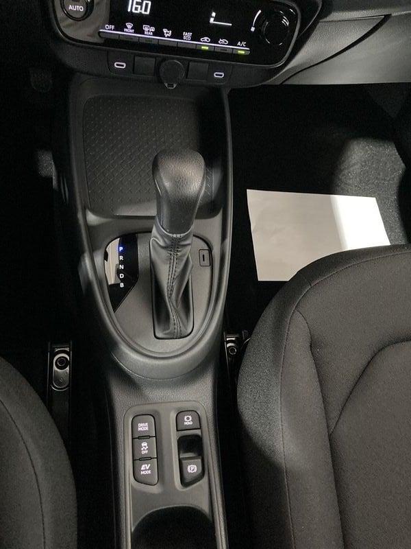 Toyota Aygo X 1.5 HYBRID 115 CVT