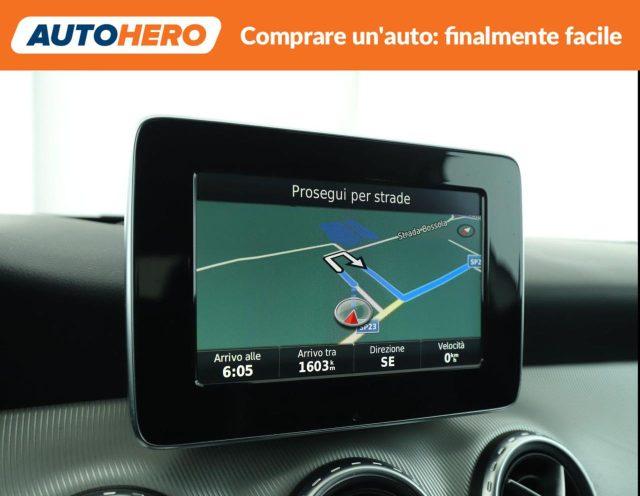 MERCEDES-BENZ GLA 180 d Automatic Sport