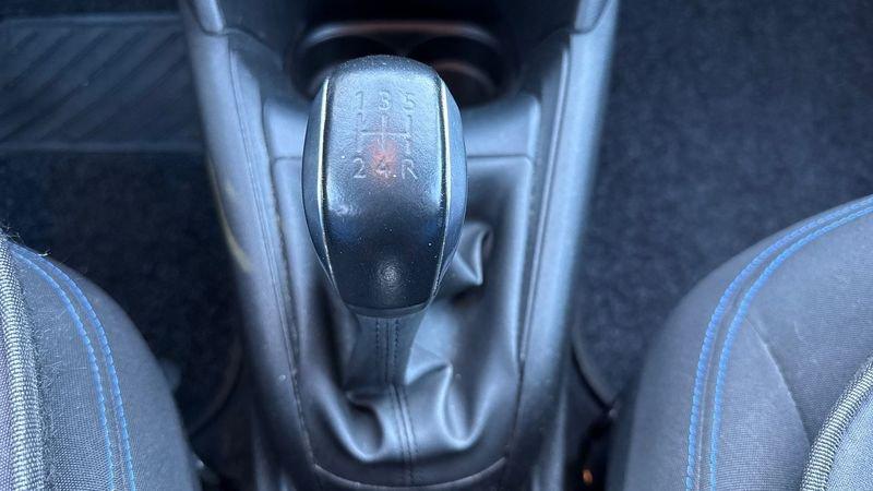 Peugeot 208 I 2015 5 Porte 1.2 PureTech 82cv Signature S&S